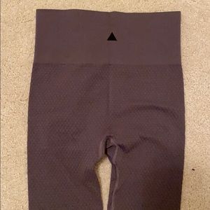 Balance Athletica Energy Pant Graphite